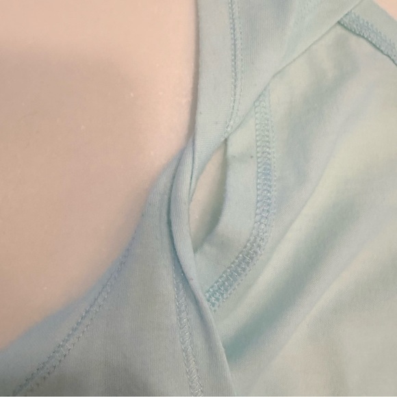 Lilly Pulitzer Women´s Luxletic Aubra Tank Top Twist Back Whisper Blue Sz L - Picture 12 of 13